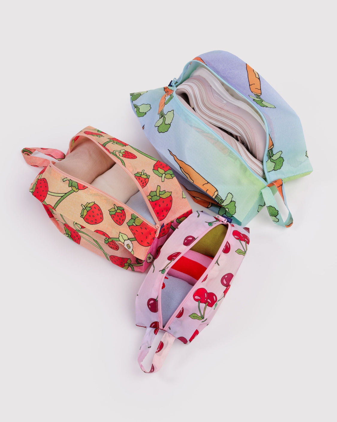 3D Zip Set - Carrots & Berries - Classic Pocket Storage